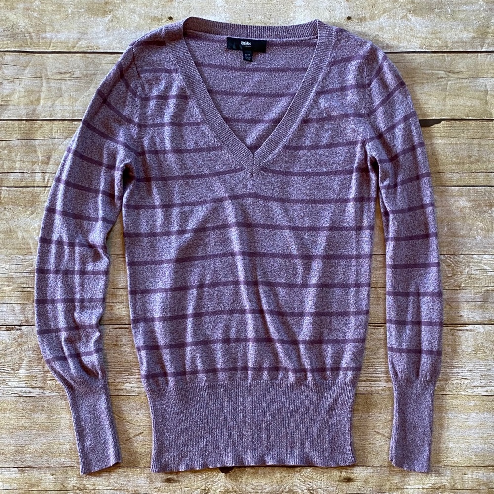 Striped Purple Long Sleeve V-Neck Sweater XS